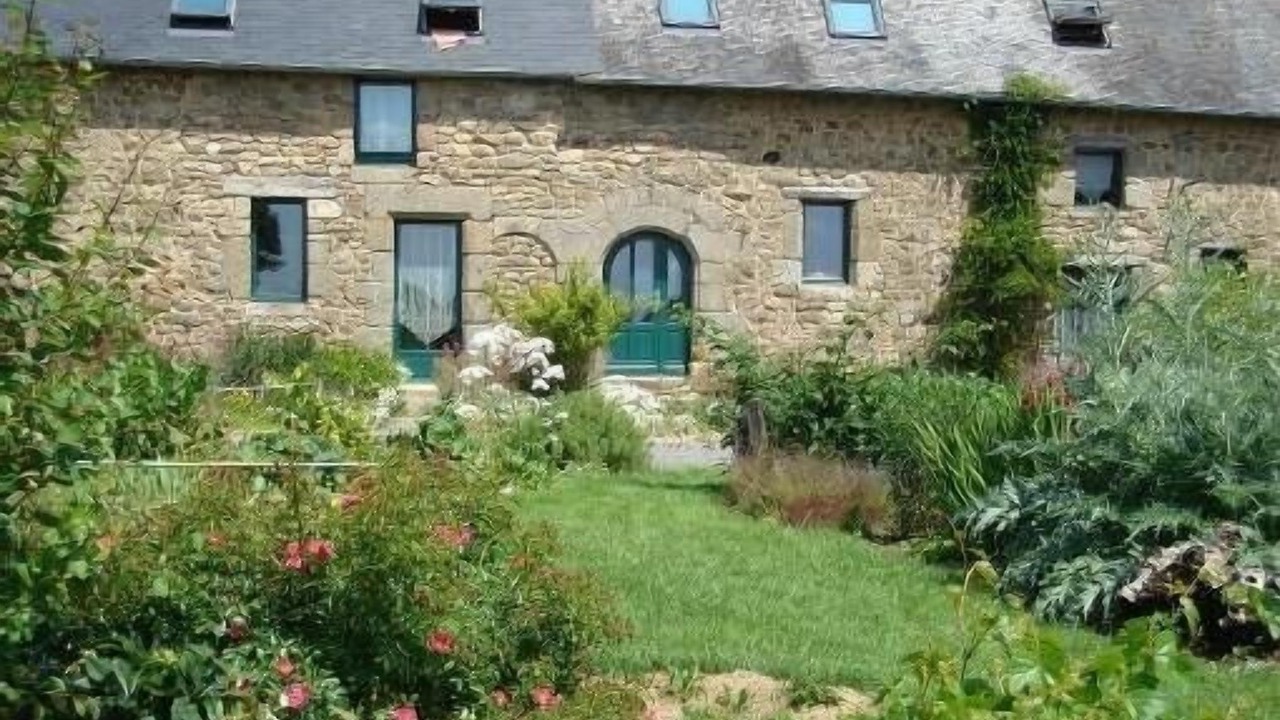 Photo of Outdoor in Saint-Germain-en-Cogles