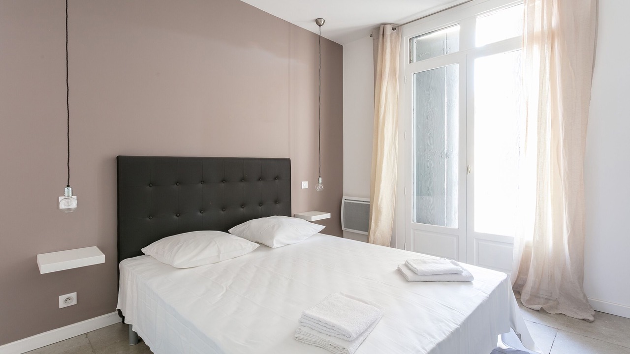 Photo of Bedroom in Gares