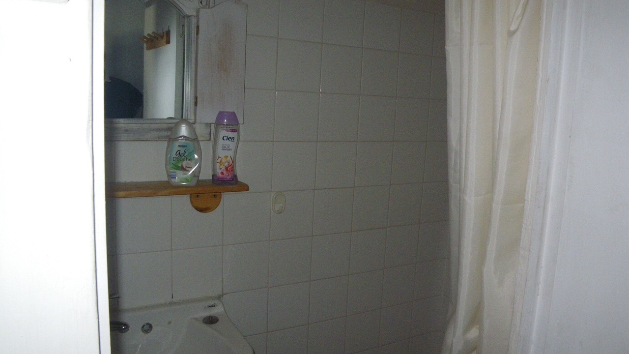 Photo of Bathroom in Labastide-d'Anjou