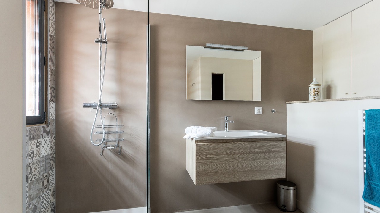 Photo of Bathroom in Aiguerelles