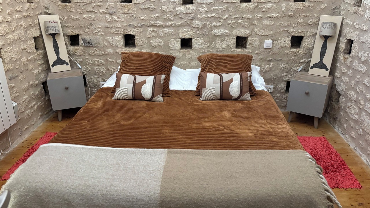 Photo of Bedroom in Velleches