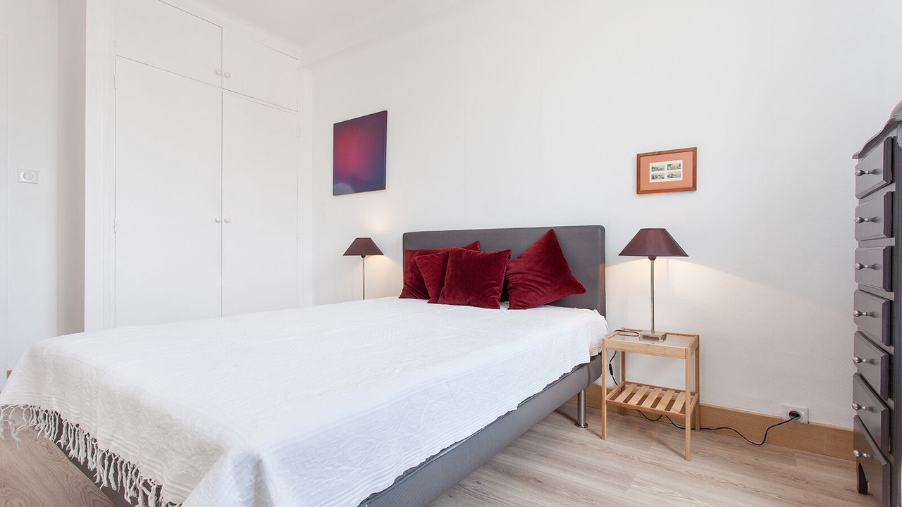 Photo of Bedroom in Les Arceaux