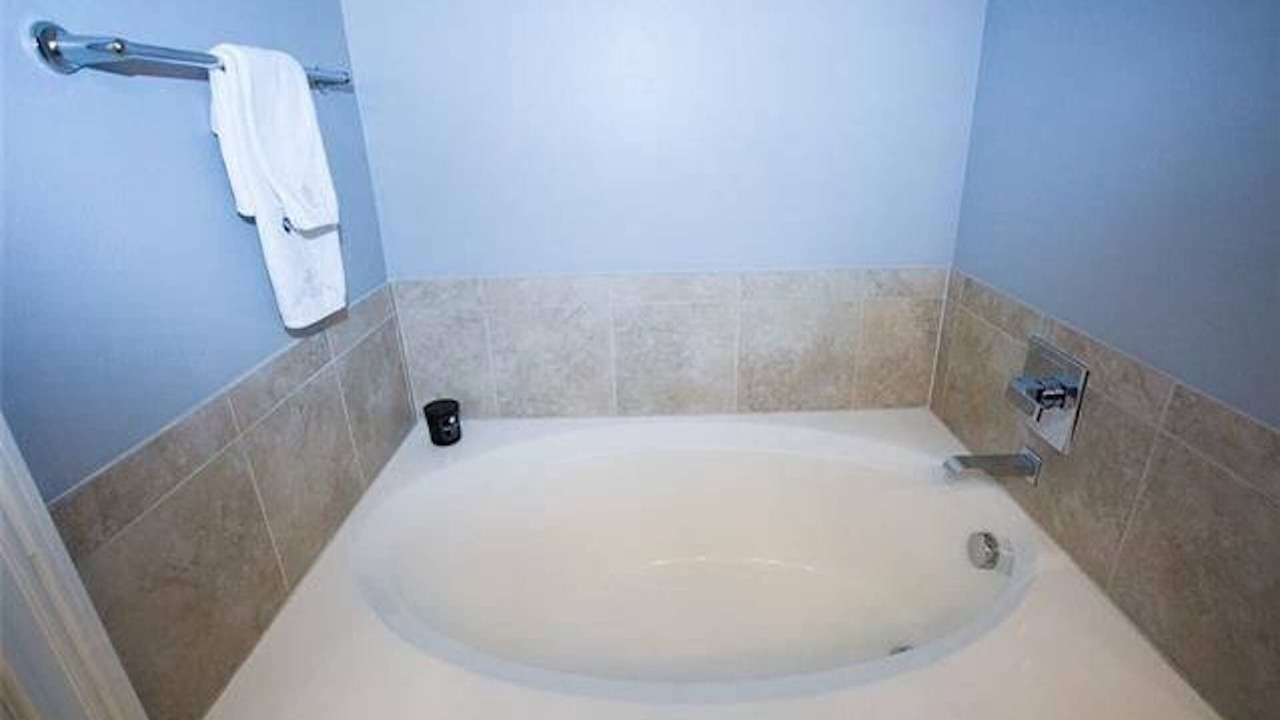 Photo of Bathroom in Oak Lawn
