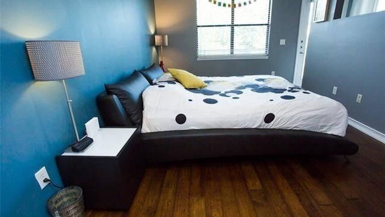 Photo of Bedroom in Oak Lawn