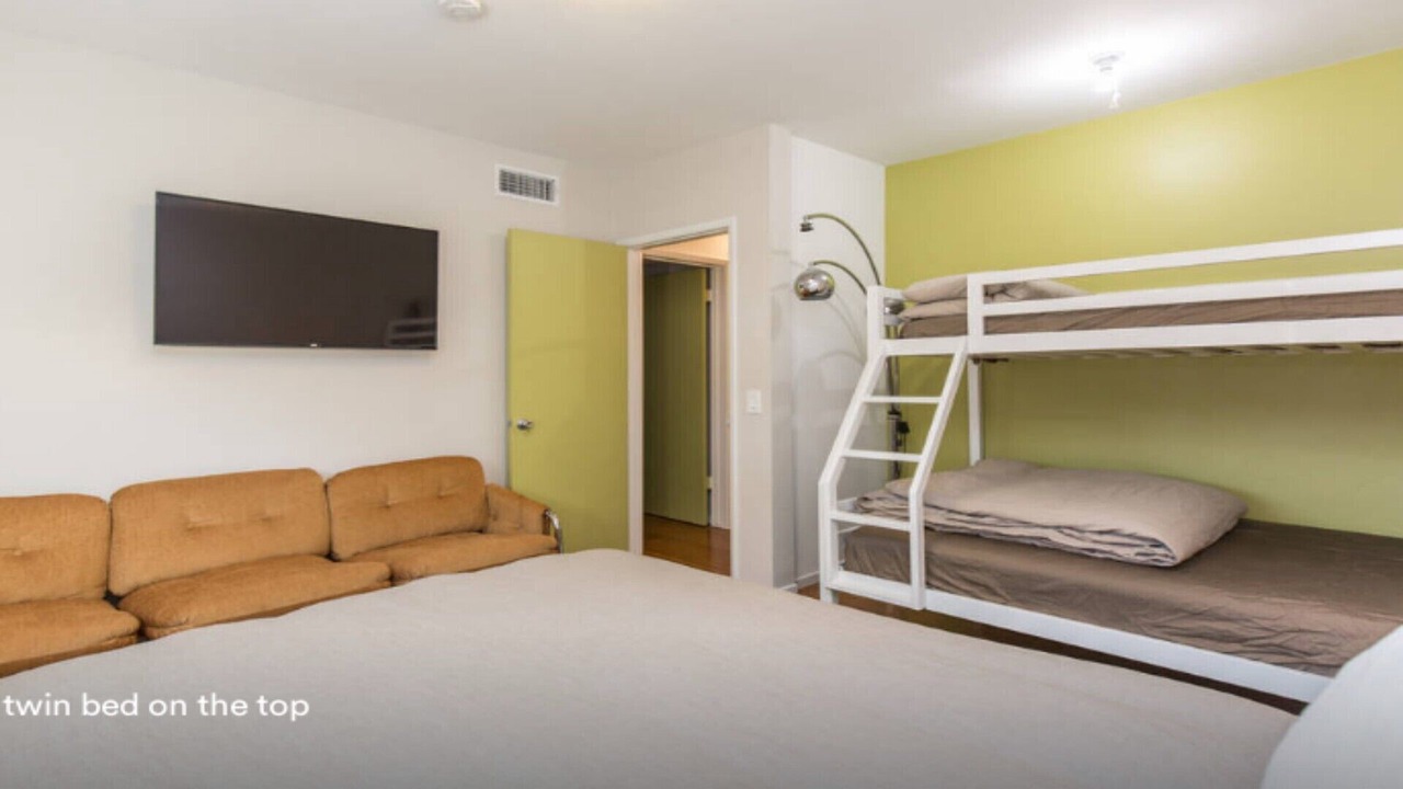 Photo of Bedroom in Burbank