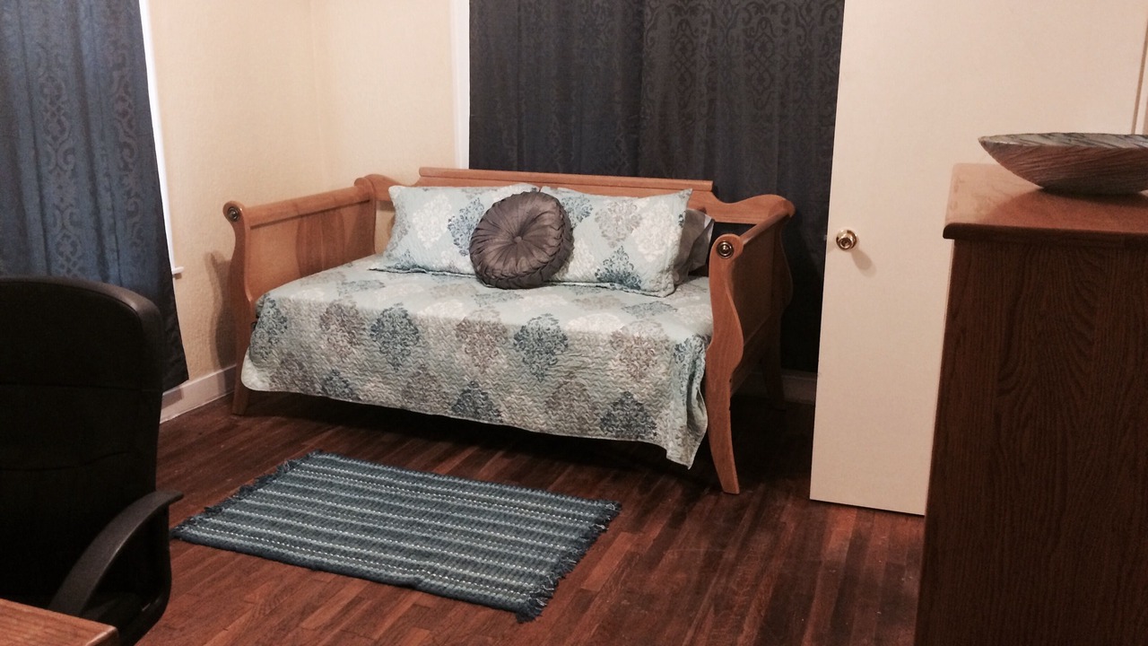 Photo of Bedroom in Northwest Los Angeles Heights