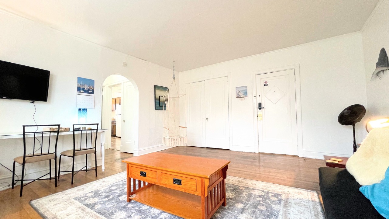 Photo of Livingroom in St. Louis