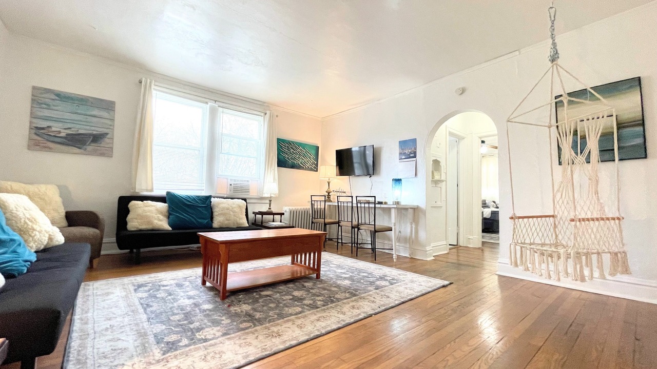 Photo of Livingroom in St. Louis