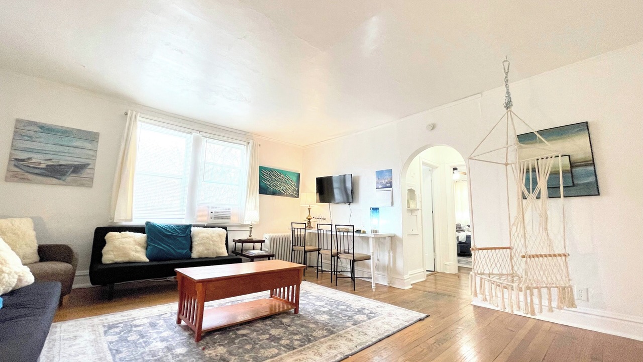 Photo of Livingroom in St. Louis