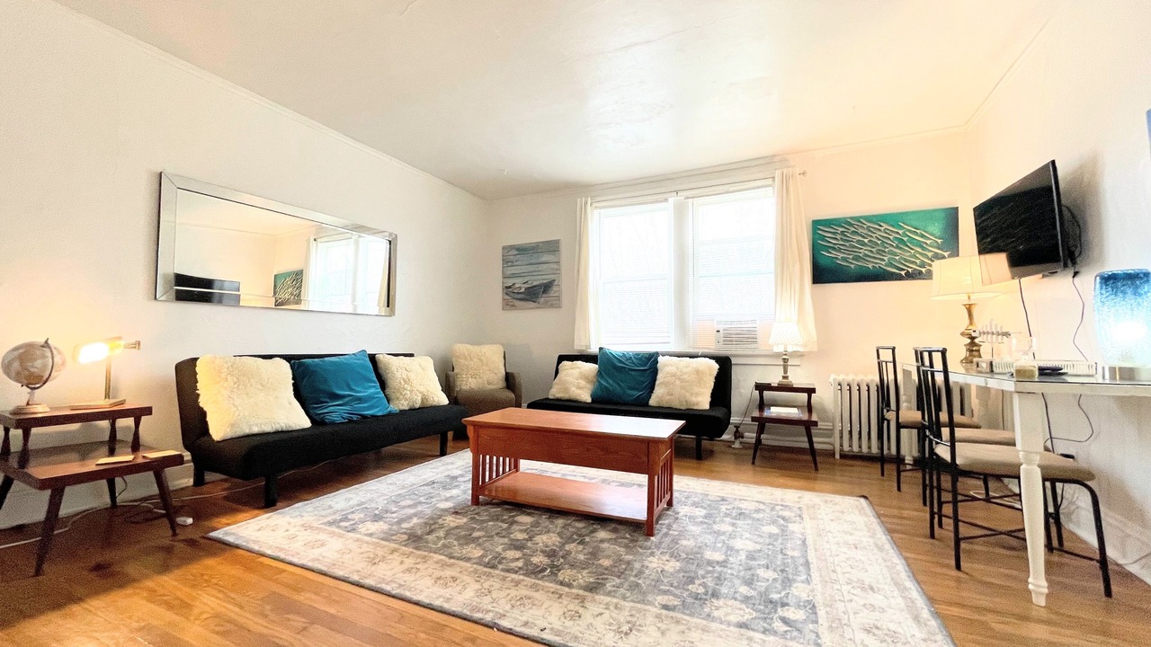 Photo of Livingroom in St. Louis
