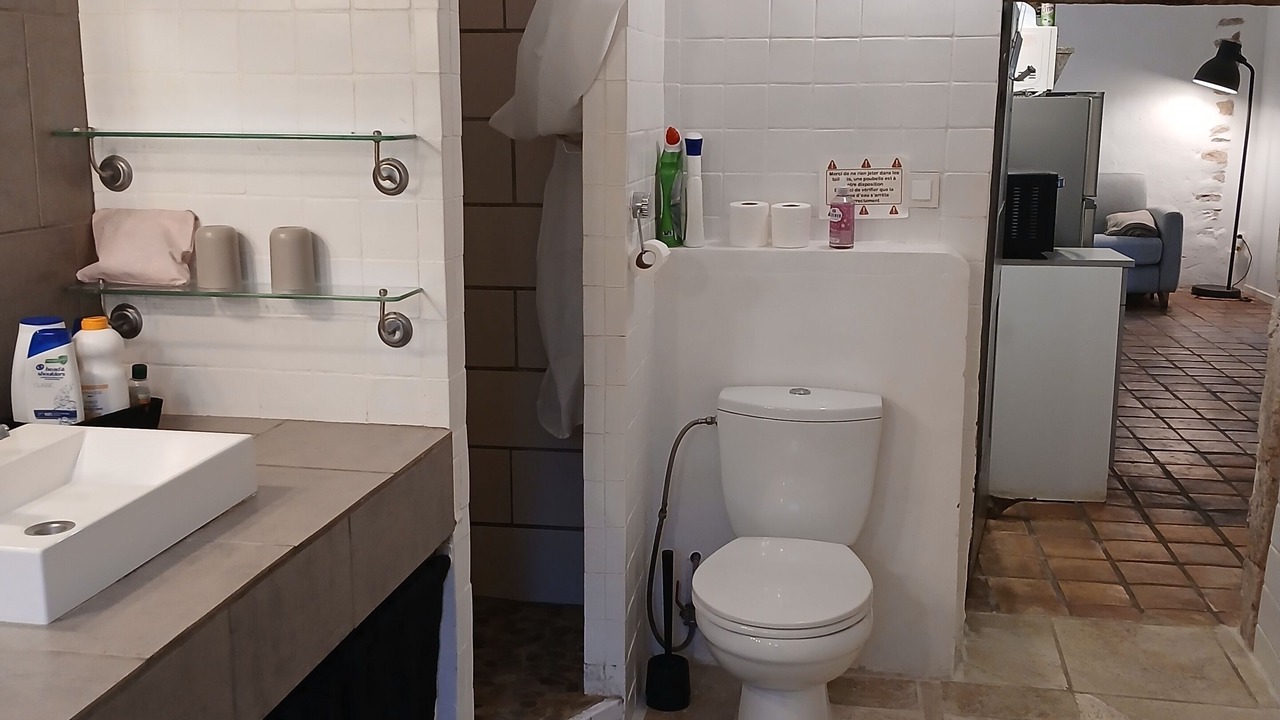Photo of Bathroom in Saint-Montan