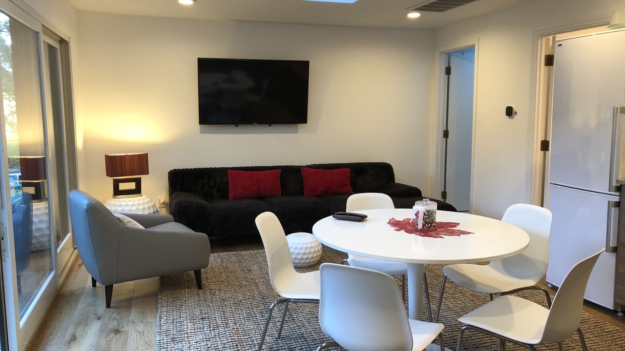 Photo of Others in Woodside