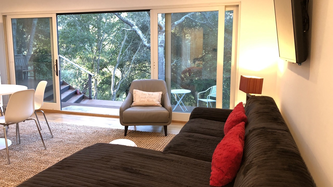 Photo of Livingroom in Woodside