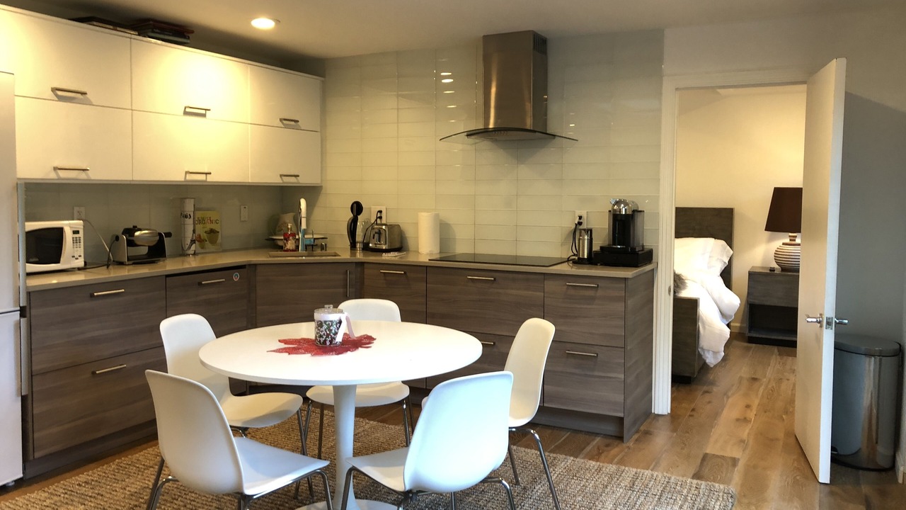 Photo of Others in Woodside