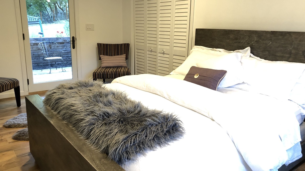 Photo of Bedroom in Woodside