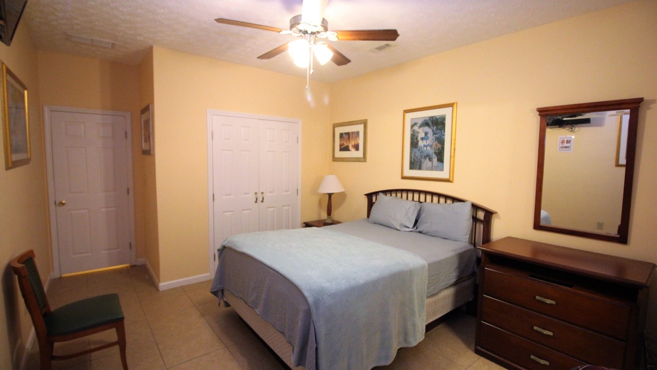 Photo of Bedroom in Cedar Grove