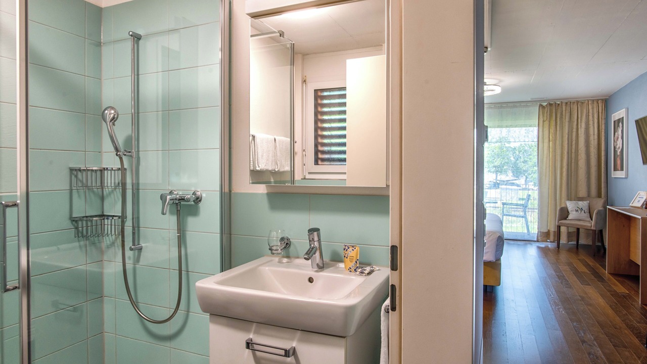 Photo of Bathroom in Uster District