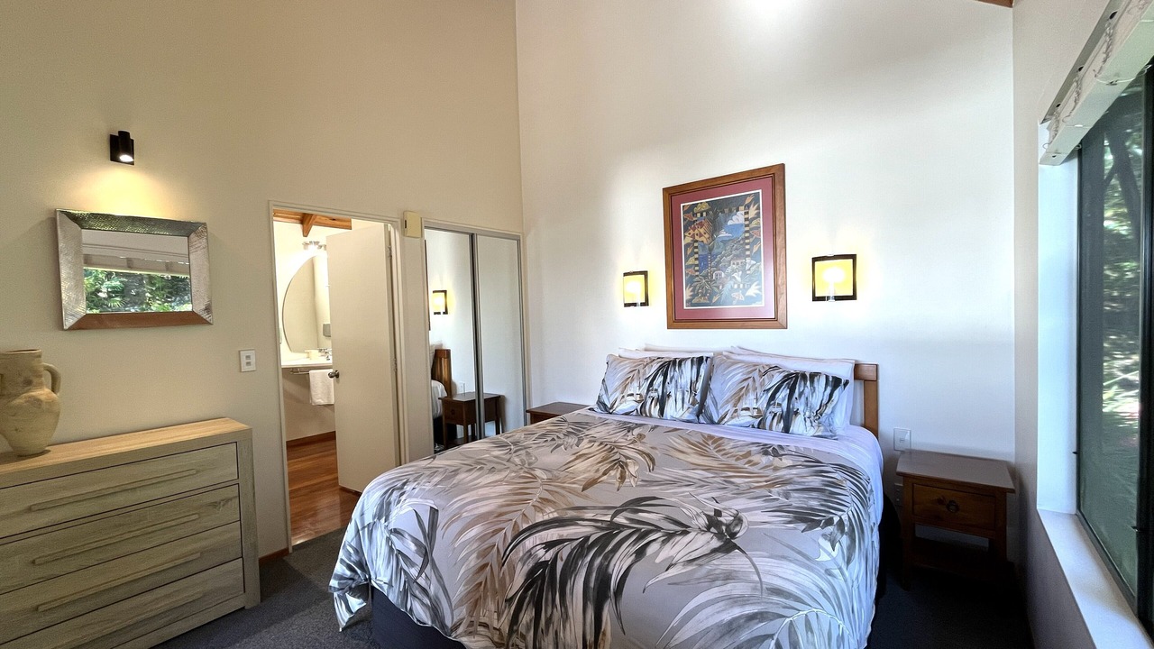 Photo of Bedroom in Paihia