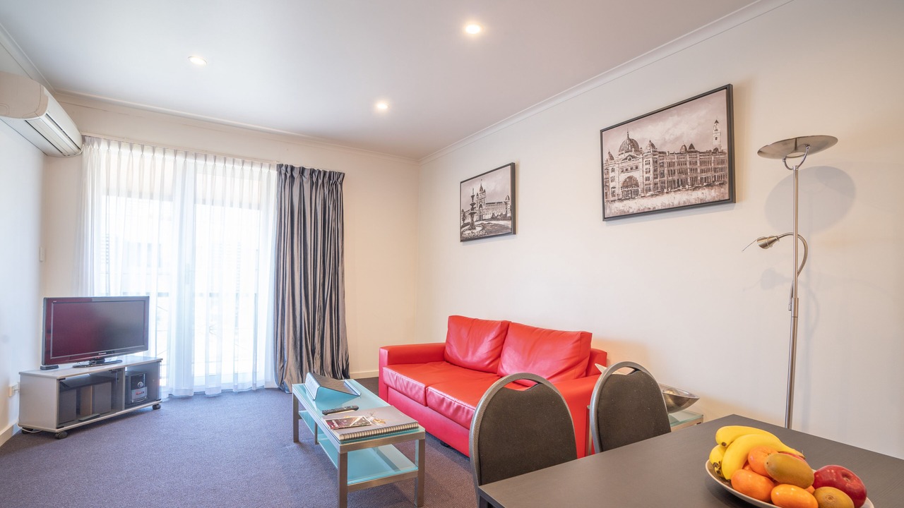 Photo of Livingroom in Carlton South