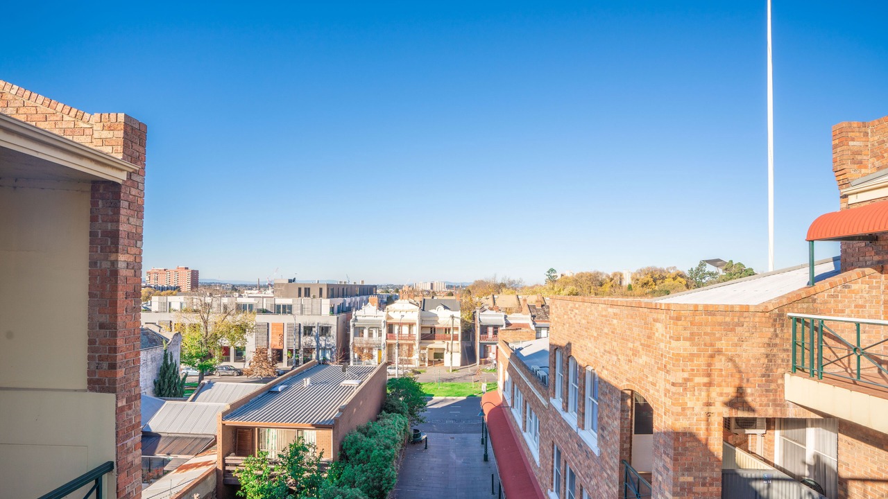 Photo of Patio Balcony in Carlton South