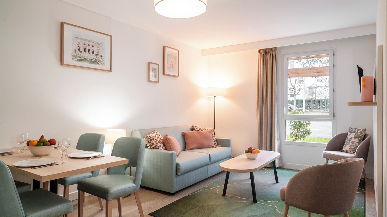 Photo of Livingroom in Guyancourt