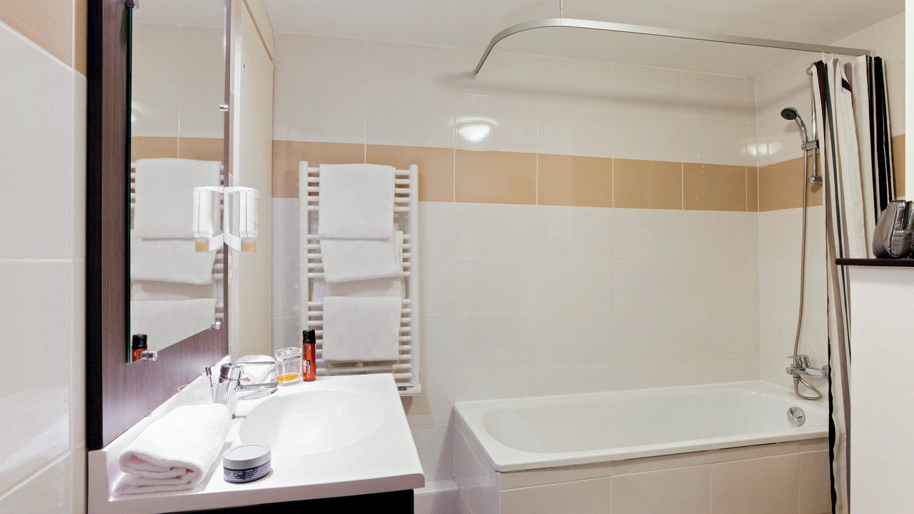 Photo of Bathroom in Saint-Charles