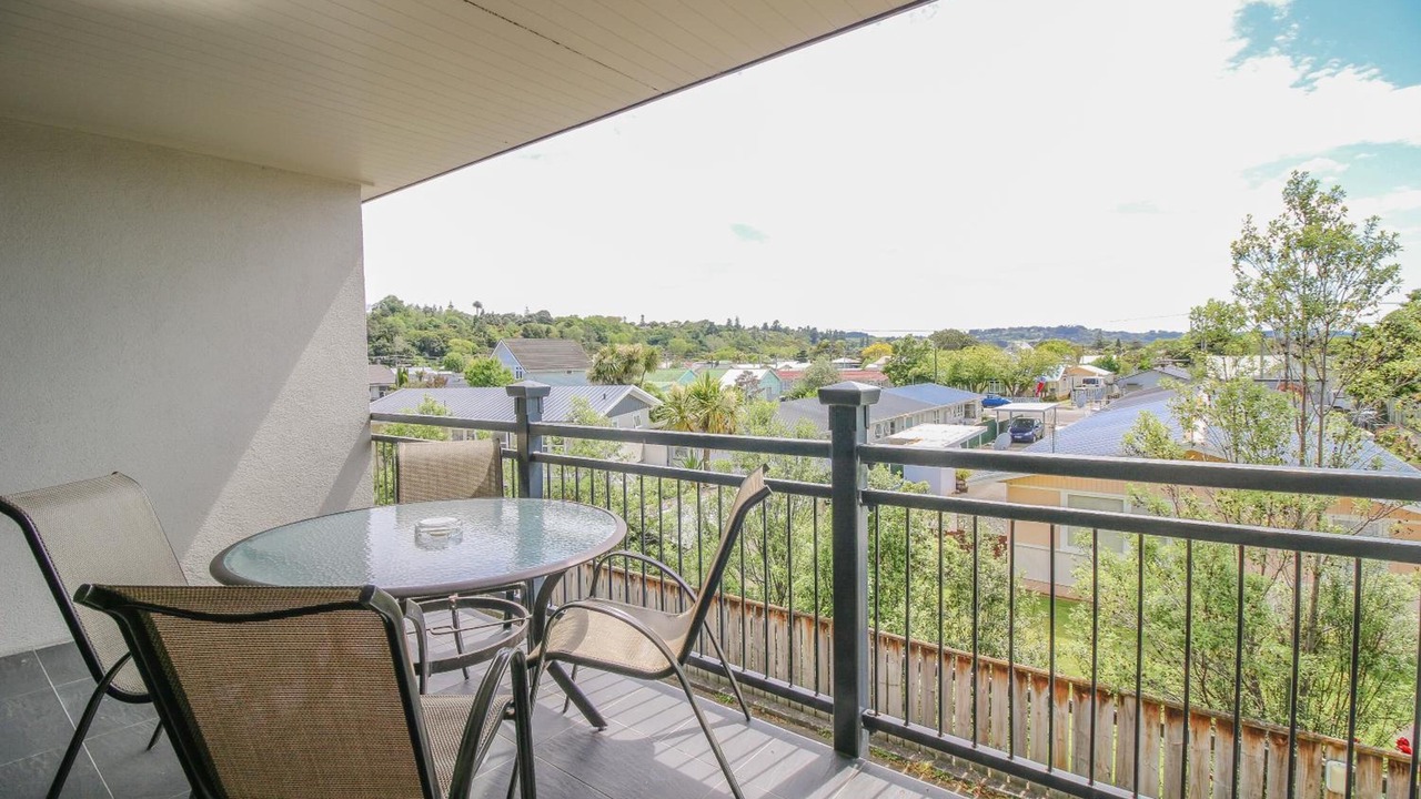 Photo of Patio Balcony in Whanganui
