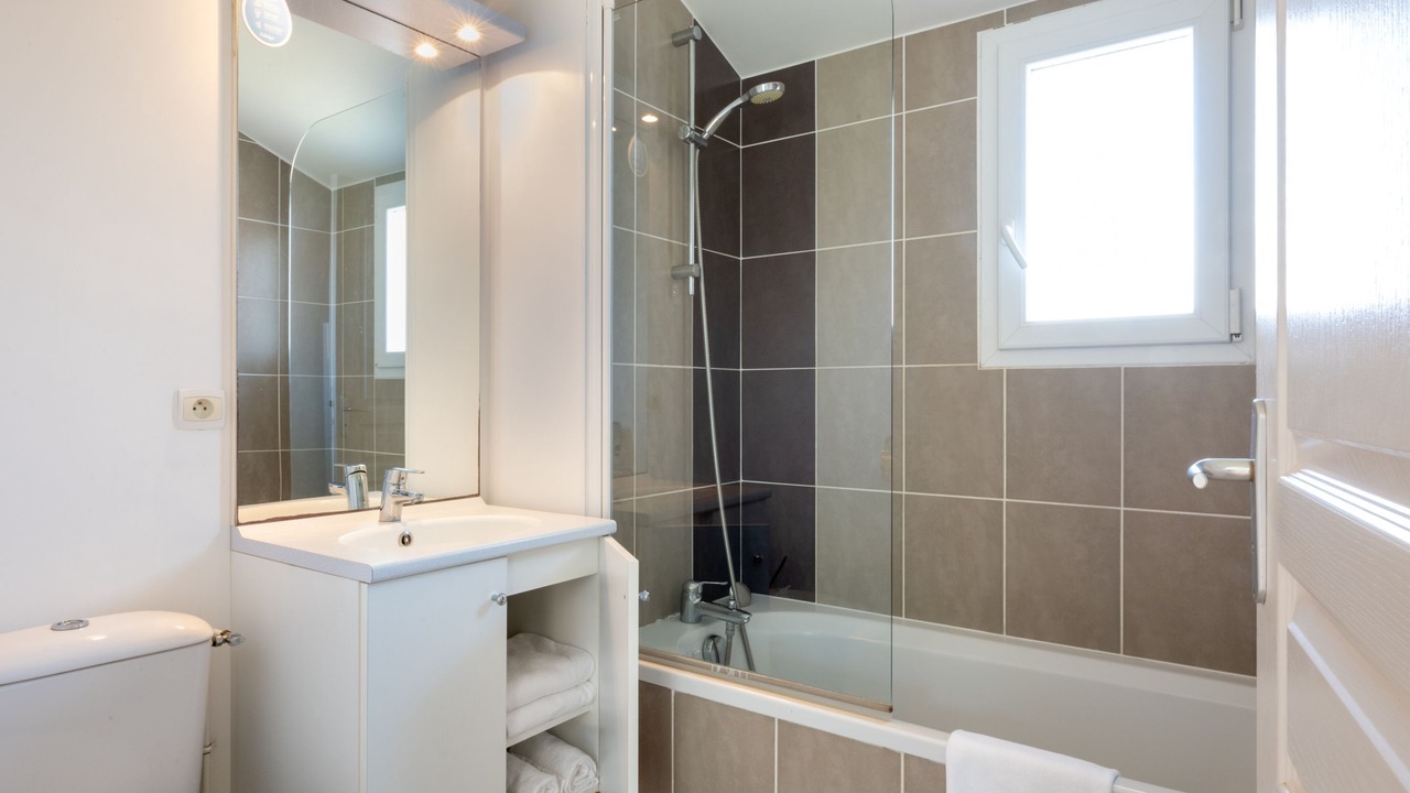 Photo of Bathroom in Saint-Brevin-l'Ocean