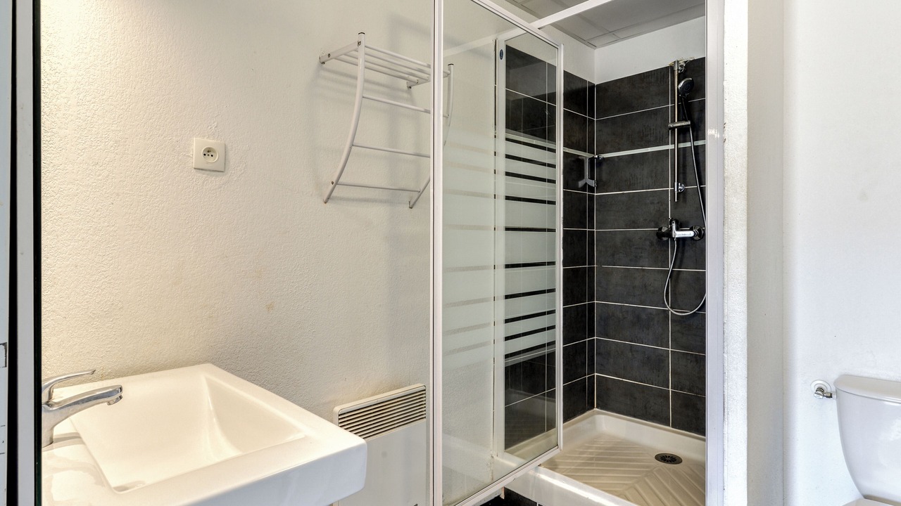 Photo of Bathroom in Le Grau-Du-Roi