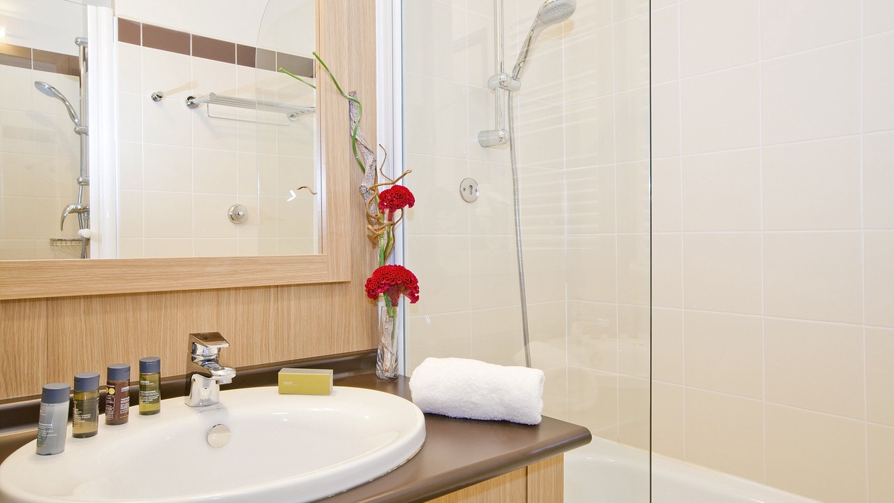 Photo of Bathroom in Carrieres-sur-Seine