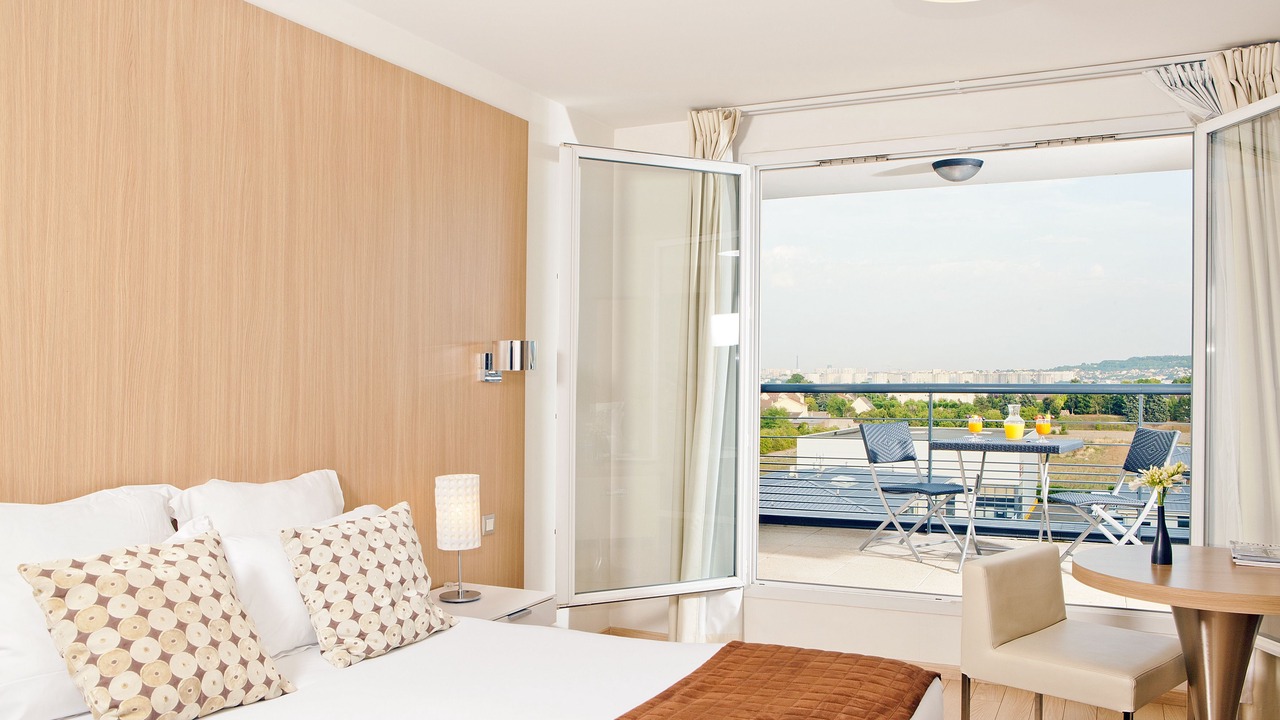 Photo of Bedroom in Carrieres-sur-Seine