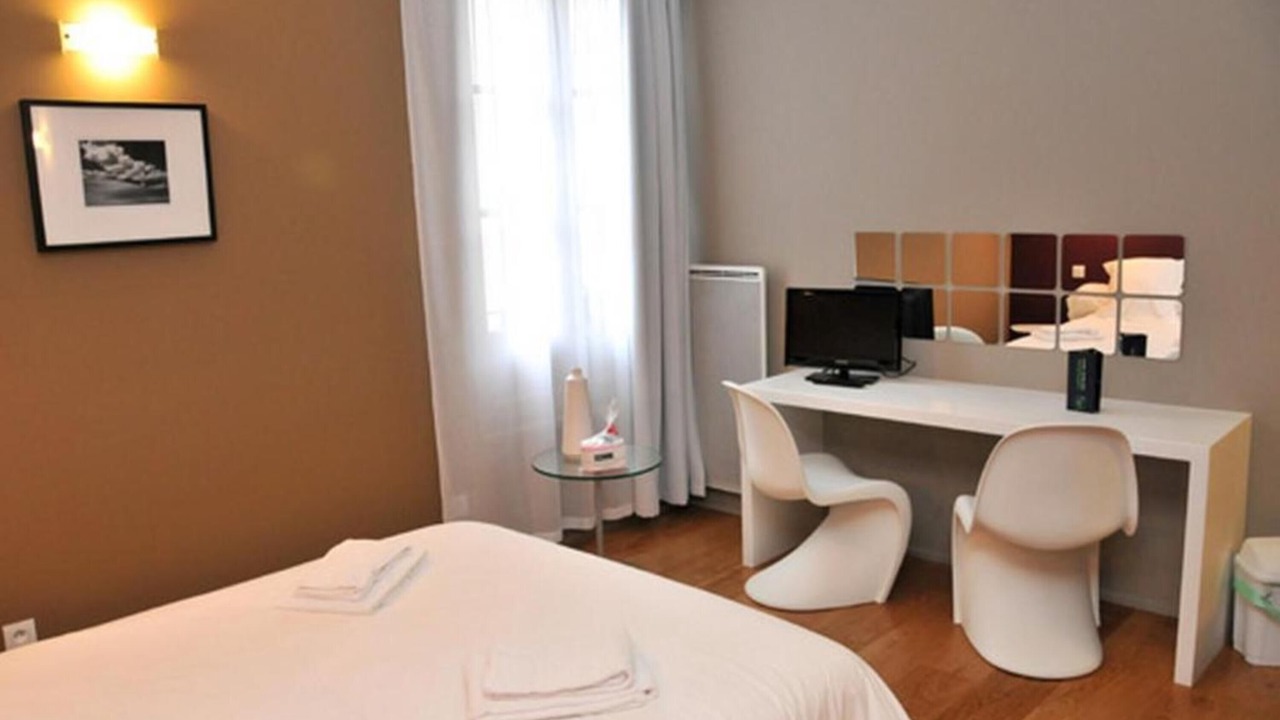 Photo of Bedroom in Bayonne