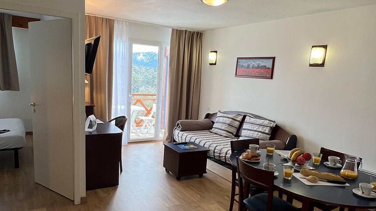 Photo of Livingroom in Pyrenees 2000