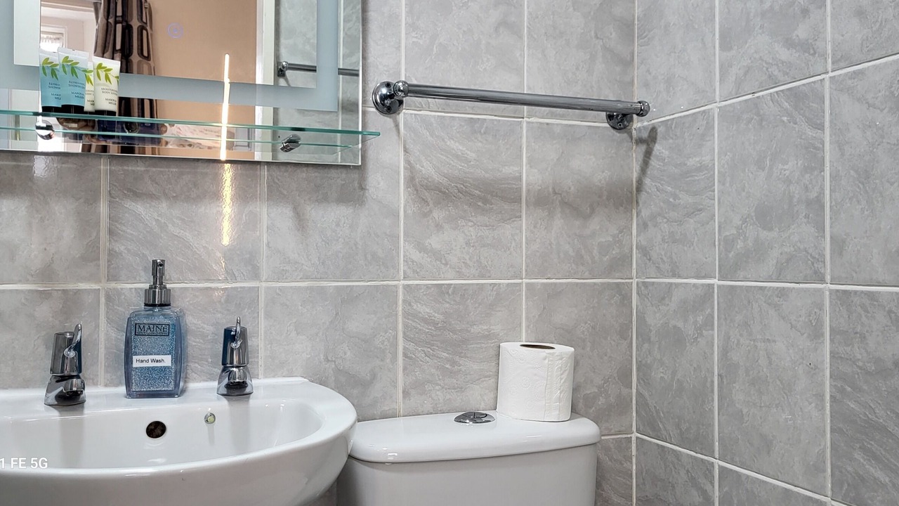 Photo of Bathroom in Weston-super-Mare