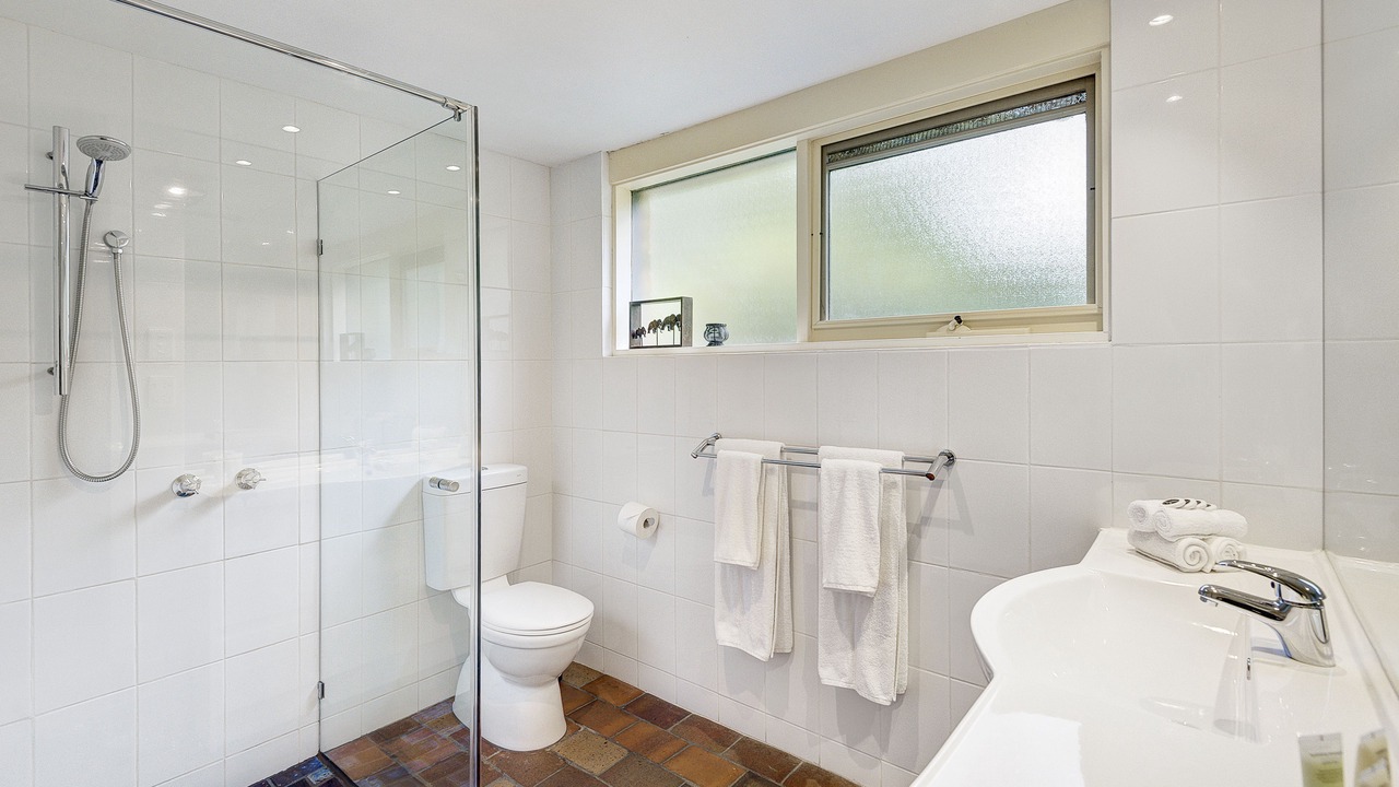 Photo of Bathroom in Croydon