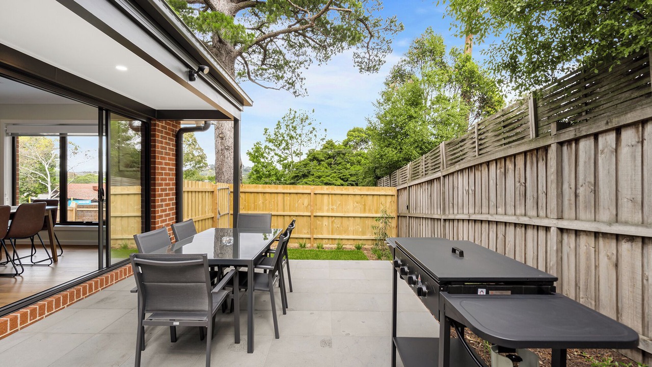 Photo of Patio Balcony in Croydon