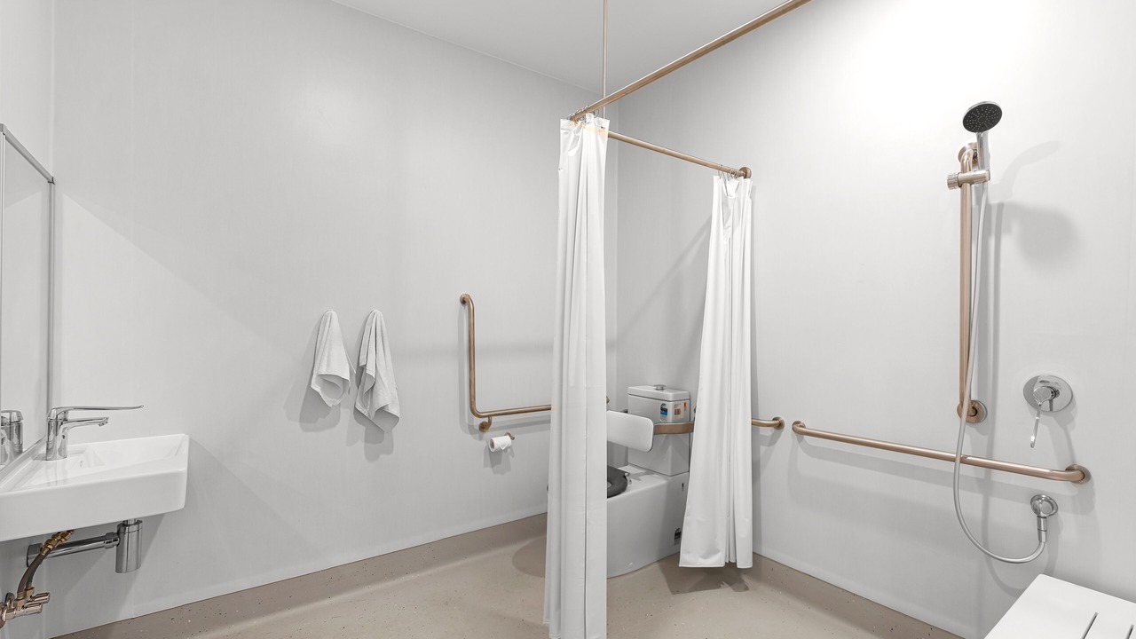 Photo of Bathroom in Jubilee Pocket