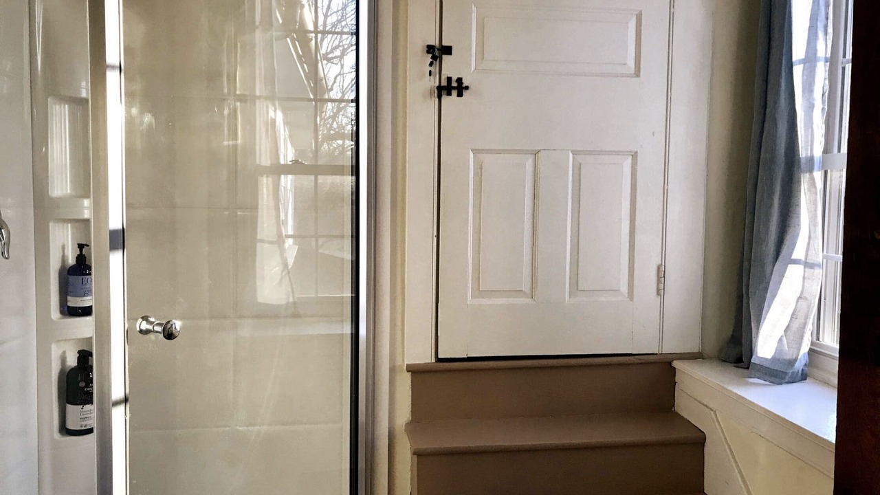 Photo of Bathroom in Springtown