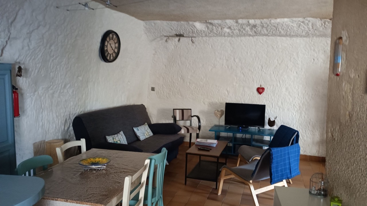 Photo of Livingroom in La Croix-en-Touraine