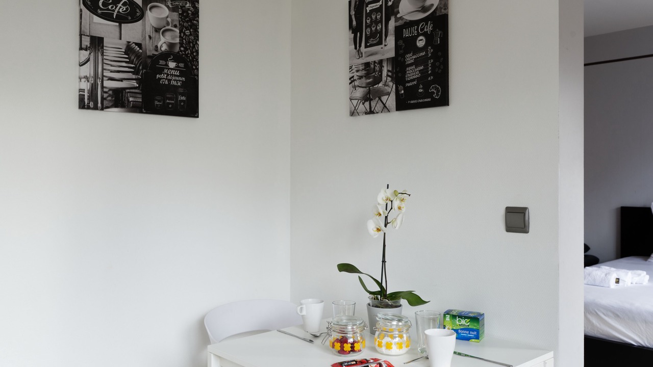 Photo of Others in Sablon