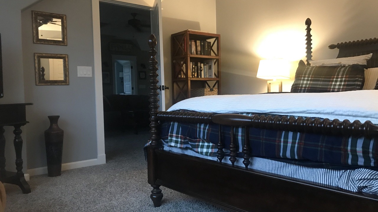 Photo of Bedroom in Dickson