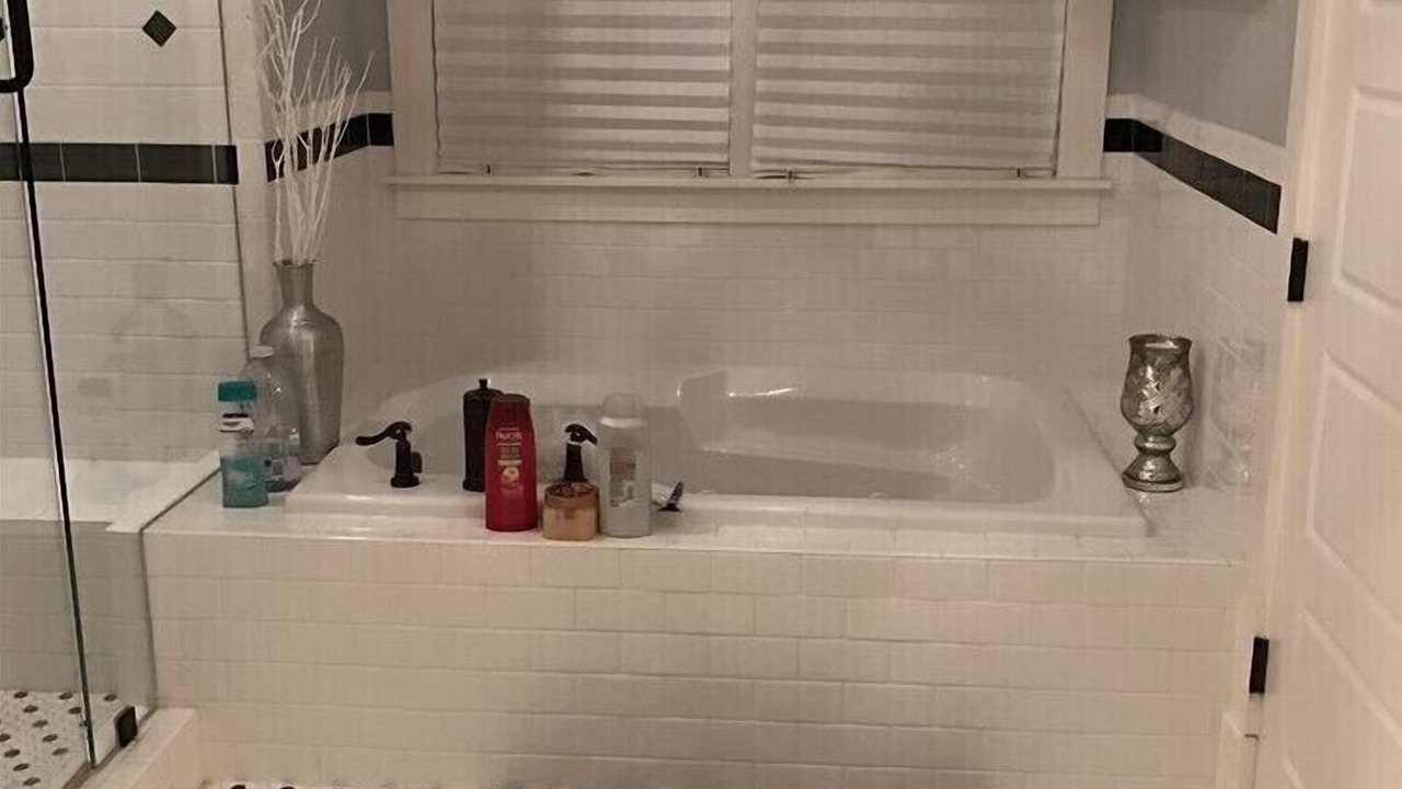 Photo of Bathroom in Dickson
