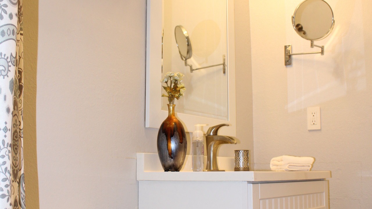 Photo of Bathroom in Northeast Anchorage