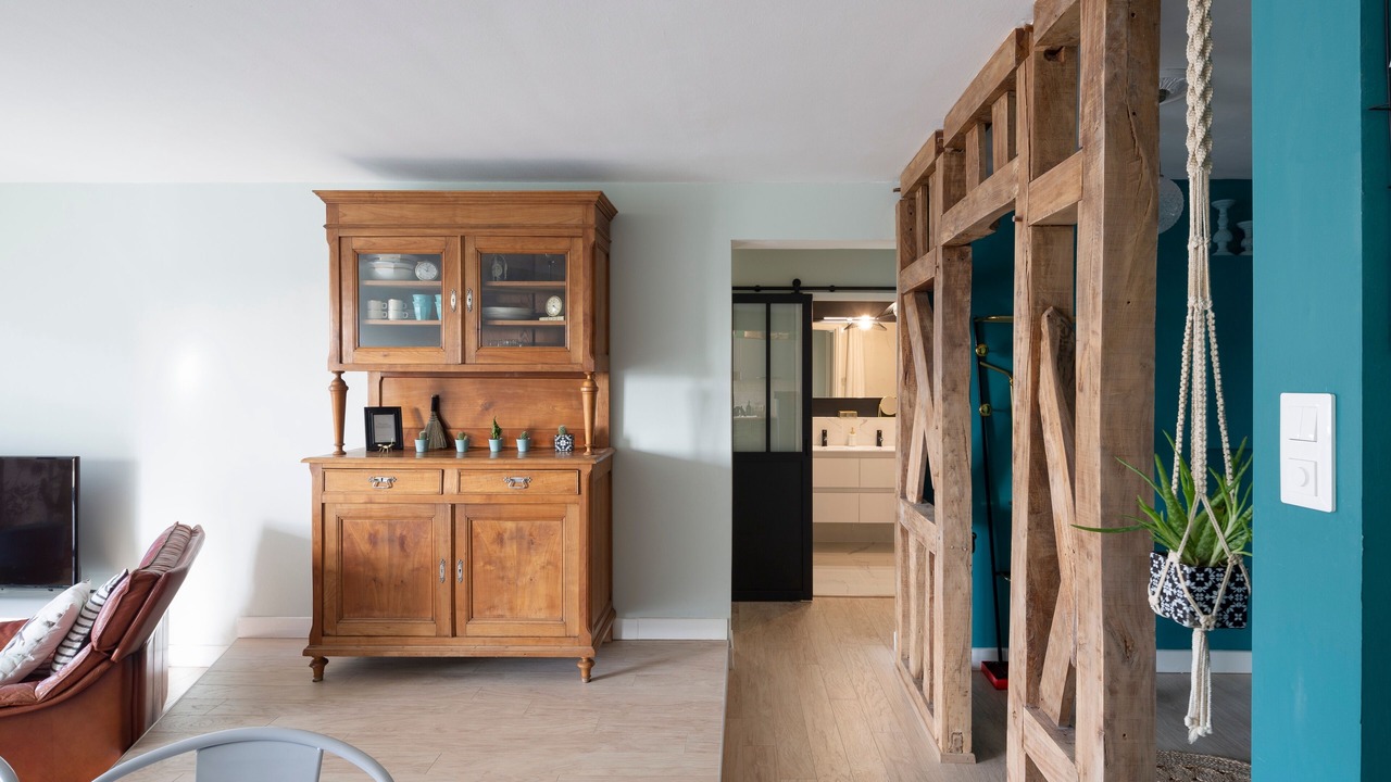 Photo of Livingroom in Colombier - Champ de Mars