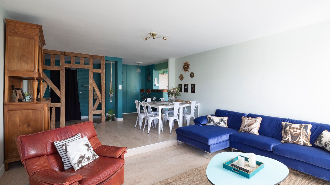 Photo of Livingroom in Colombier - Champ de Mars