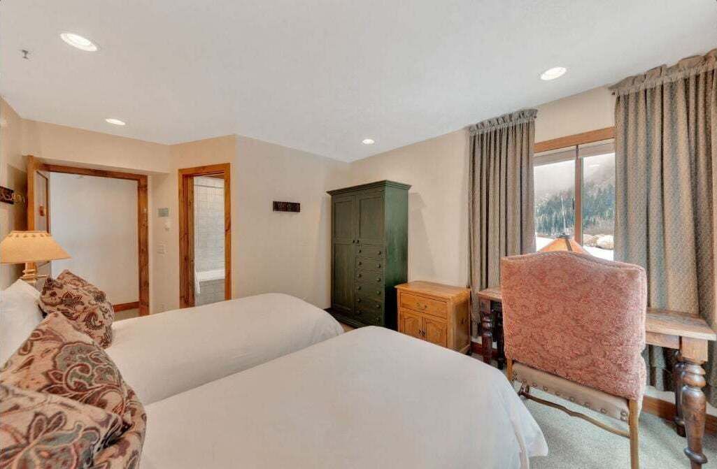 Photo of Bedroom in Salt Lake Mountain Resorts