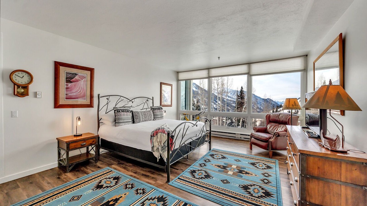 Photo of Bedroom in Salt Lake Mountain Resorts