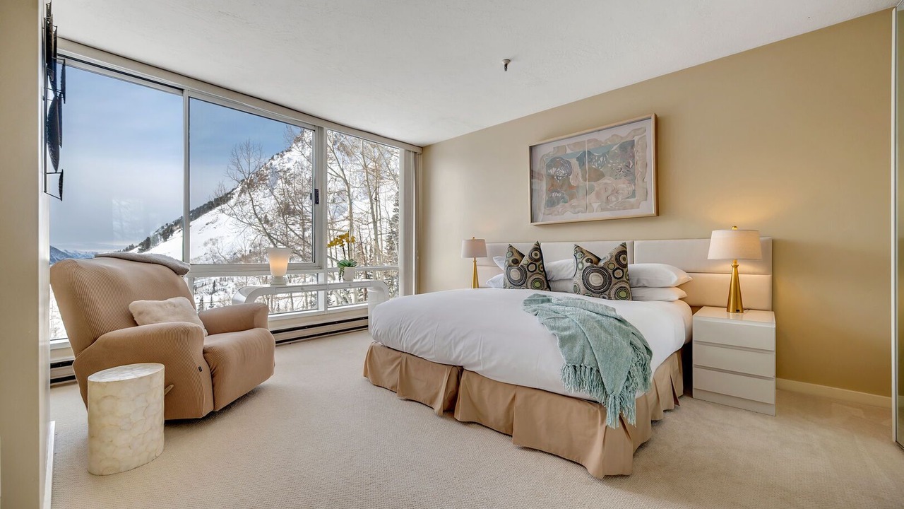 Photo of Bedroom in Salt Lake Mountain Resorts