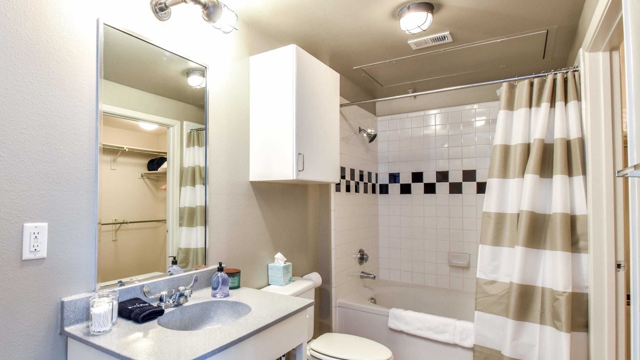 Photo of Bathroom in Legacy Park