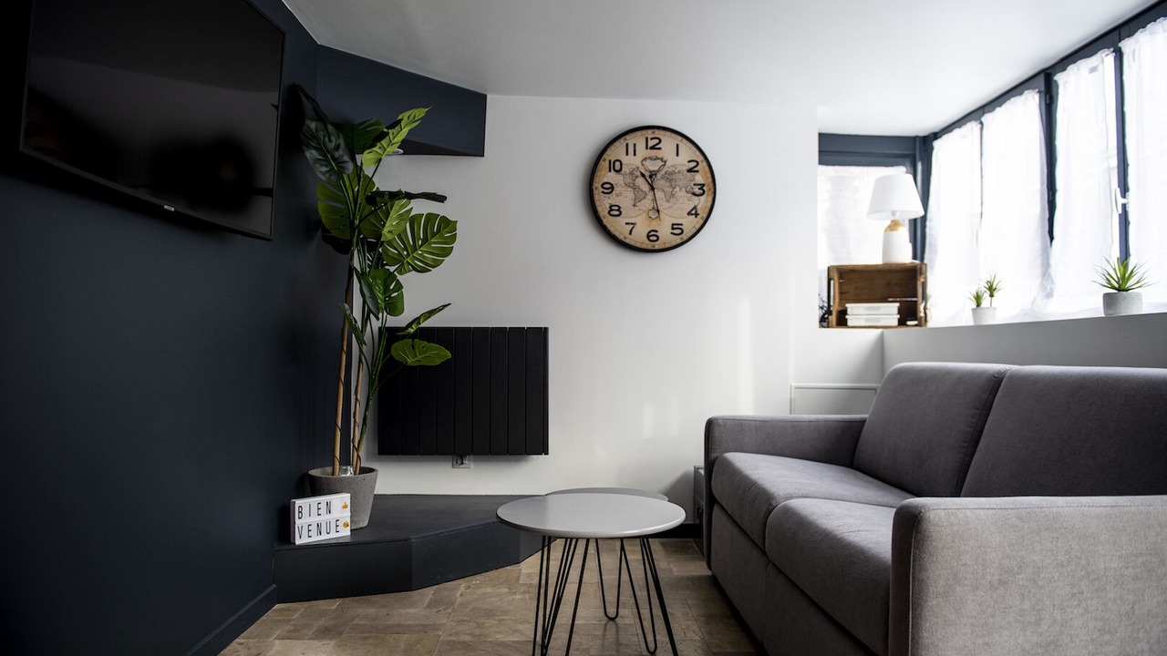 Photo of Livingroom in Saint-Leu-dEsserent